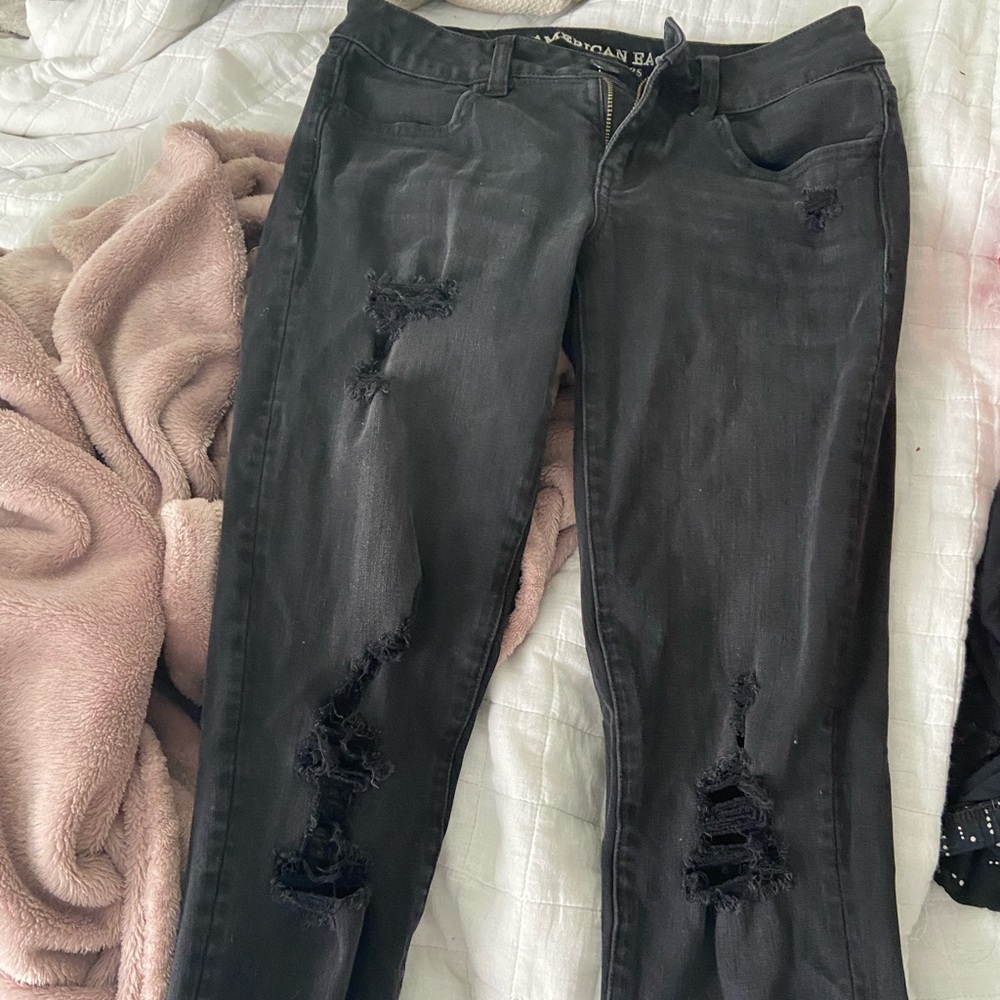 Jeans ruffled at end